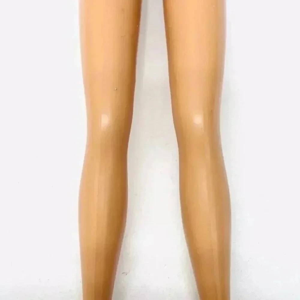 MATTEL BARBIE Asian Doll Black Short Hair Earrings Long Dress 12
